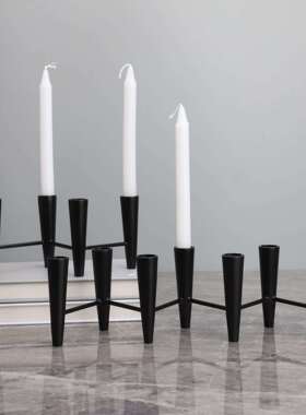 桌北欧轻黑色Z型烛台样板间居客厅面创意玄0036关软装饰奢品家摆