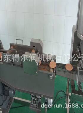 小型墨鱼饼成型机 肉糜自动成型加工设备 配套油炸速冻流水线使用