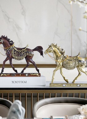 跨境热销轻奢树脂奔跑骏马摆件家居客厅办公桌面招财工艺品装饰品