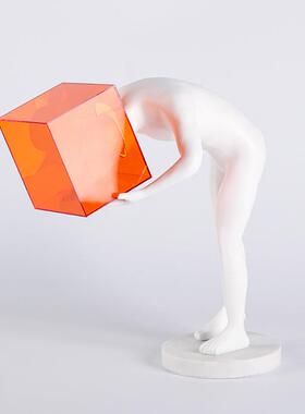 简约思想囚笼人物抽象摆件样板房售楼处客厅家居桌面艺术软装饰品