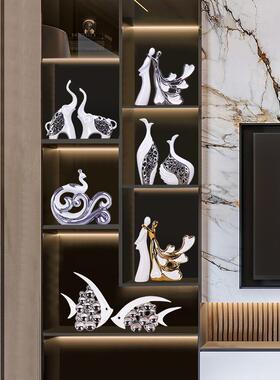 现代电视柜装饰品摆件客厅陶瓷工艺品家居酒柜房间小创意摆设