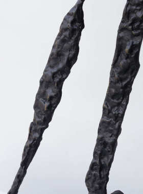 现代书柜电视柜人物古铜黑色抽象摆件金属桌面样板房雕塑铸铁装软