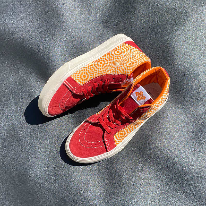 2025新款冬季男士超火爆款大码休闲鸳鸯帆布鞋情侣橙红色中帮板鞋,淘宝优惠券,粉丝福利购,淘宝优惠卷