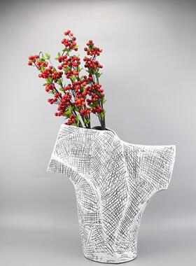 现代0473简约不规则花关树脂摆件客厅玄酒店办公室轻奢瓶装饰品软