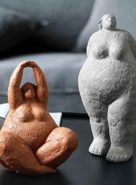 北欧抽象胖女人摆件客厅装饰品家居电视柜民宿样板房树脂工艺品