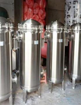 摇臂式多袋式过滤器压吊环式国际法兰接口大流量生产工艺