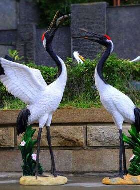 大型仿真户外花园仙鹤丹顶鹤动物玻璃钢雕塑别墅假山水池装饰摆件
