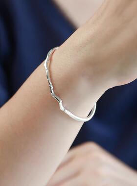 正品UTIAN高级感简约J冷淡风纯银手镯百搭不规礼则女细线条质感物