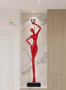 入户玄关细高装饰人物摆件壁龛瘦长客厅旁落地雕塑抽象艺术电视柜