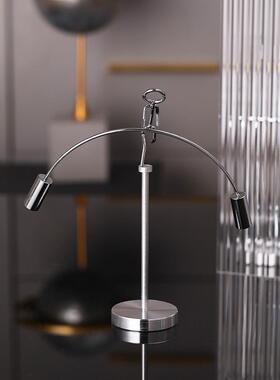 牛顿黑色科技装饰品客厅装饰桌子混乱反重力物理平衡玻璃杯小钢铁