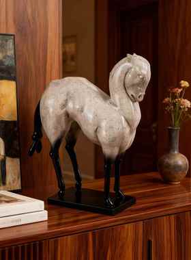 KUT新马中家桌居面玄关柜体骏马雕塑摆件展式厅办公室装饰品