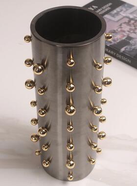 北欧轻奢珠台点花瓶简约圆金YWY属花器插花样板司间公前软装饰品