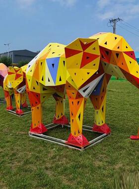 不锈钢卡通几何长颈鹿切面熊猫雕塑公园兔子大象松鼠马动物人摆件