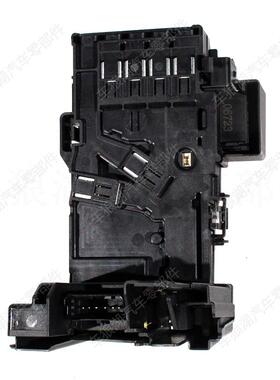 适用标致Peugeot3008RCZ5085008308电池管理器电瓶保护器
