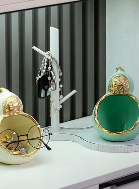 创意放钥匙收纳陶瓷摆饰置物架现代轻奢玄关鞋柜入户进门口装饰品