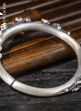 正品银坊高云南工制作复古立体工艺雕刻圆柱实心梅花手镯手.匠寸