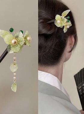 2023 Hot Selling Plum Blossom Wooden Hairpin Hanfu Hair Pin