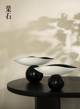 板栗石简单的高端小众陶瓷艺术装饰样板房酒店电视柜入口桌装饰