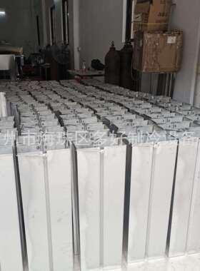 工厂直供多种规格不锈钢冰块模具冰砖机冰模冰桶冰块机冰模