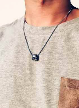 ins风韩版情侣简约项炼个性圆筒钛钢吊坠男女时尚潮流学生配饰品