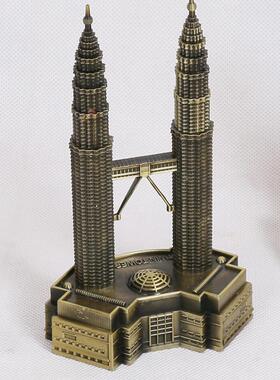 直销新款新款双子塔金属模型工艺摆件创意家居欧式复古办公桌面小