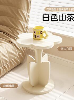 2025年新款创意现代简约花朵边几摆件家用客厅沙发装饰高级感小众