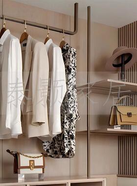 现代纳简间约衣帽摆件包包衣服礼帽首饰收盒板间衣柜装饰样品