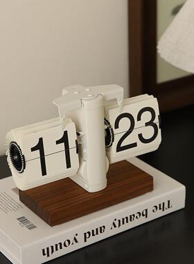 翻页时钟办公室桌面电竞房创意书桌轻奢软装高级科技感装饰品摆件