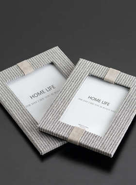 匠十三   现代轻奢软装搭配套装样板房间卧室床头柜飘窗相框摆件