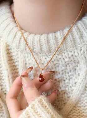 日本2026新款玄学旺财葫芦项链女轻奢高级感毛衣链红色吊坠配饰品