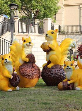 花园装饰庭院彷真松鼠摆件园林景观幼儿园户外草坪玻璃钢动物雕塑