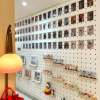 Entrance entrance creative photo wall solid wood hole board storage rack whole wall family portrait children's photo display rack