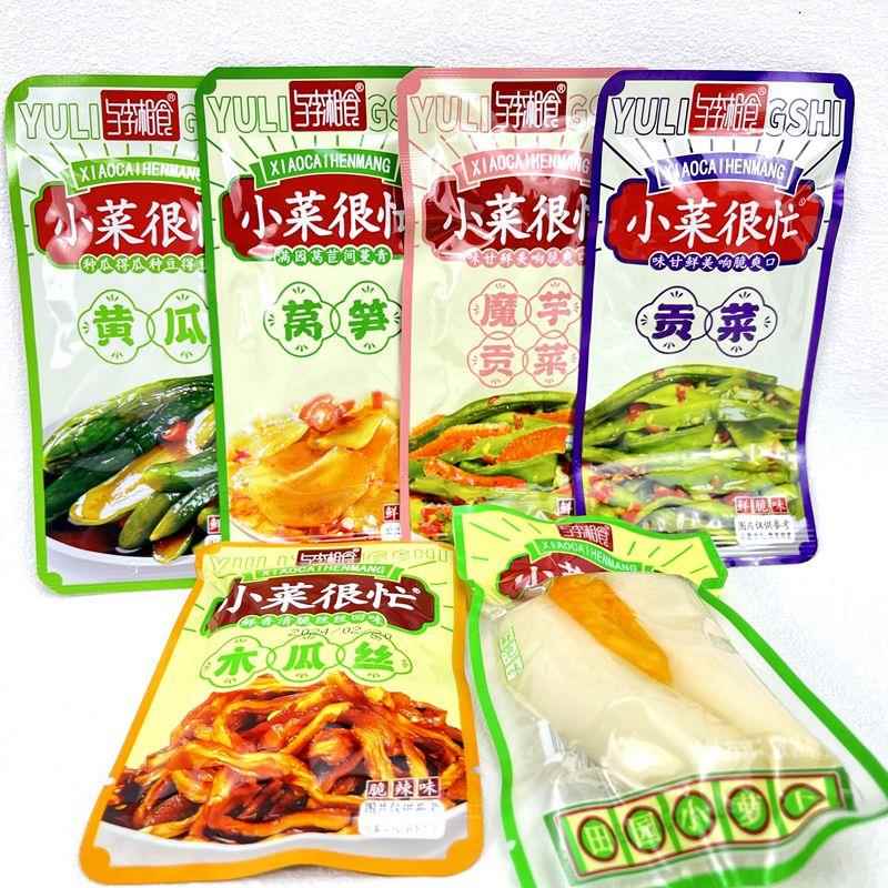 与李湘食小菜很忙黄瓜泡萝卜魔芋贡菜莴笋木瓜丝搭粥咸菜下饭菜