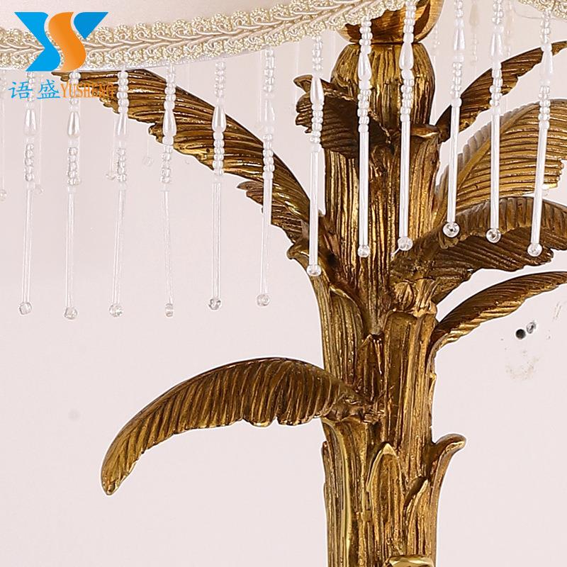 All-copper table lamp, French light luxury and elegant fabric living room lamp, bedroom pure copper bedside lamp, villa high-end decorative table lamp