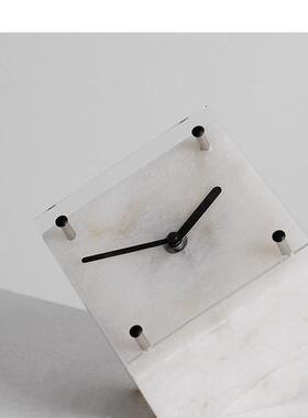 简约现代轻奢云石魔方时钟几何摆件书房民宿样板间装饰桌面摆设
