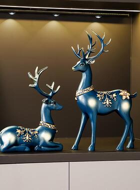 现代麋轻奢鹿摆件家居福美林客厅电视柜酒饰品柜桌面玄关摆件装梅