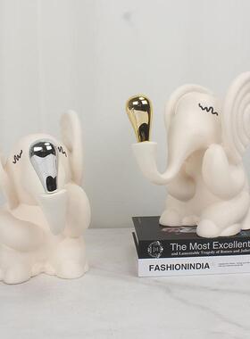 现艺术创意卡通大动公仔摆件家VHS代居儿童房象酒店样板间装物饰