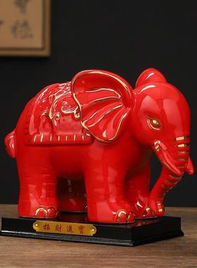 红色陶瓷吸水大象摆饰一对吸财小象客厅阳台家居装饰品玄关摆设品