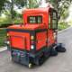 ເຄື່ອງ sweeper ໄຟຟ້າໄດ້ປິດລ້ອມຢ່າງເຕັມສ່ວນຖະຫນົນ sweeper ໂຮງງານຜະລິດ sanitation sweeper ຂັບລົດ sweeper