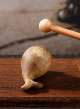 木头雕刻鲸鱼木鱼敲小木鱼文创手把件上班族静心敲打乐器木质摆件