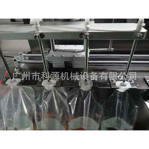 沙棘汁果汁饮料小型半自动气动灌装机吸嘴袋液体定量自动灌装设备 - 图2
