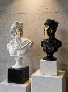 玄关摆件现雕代简约电样板房客厅视柜蒙面纳NYS维斯人像艺术工艺