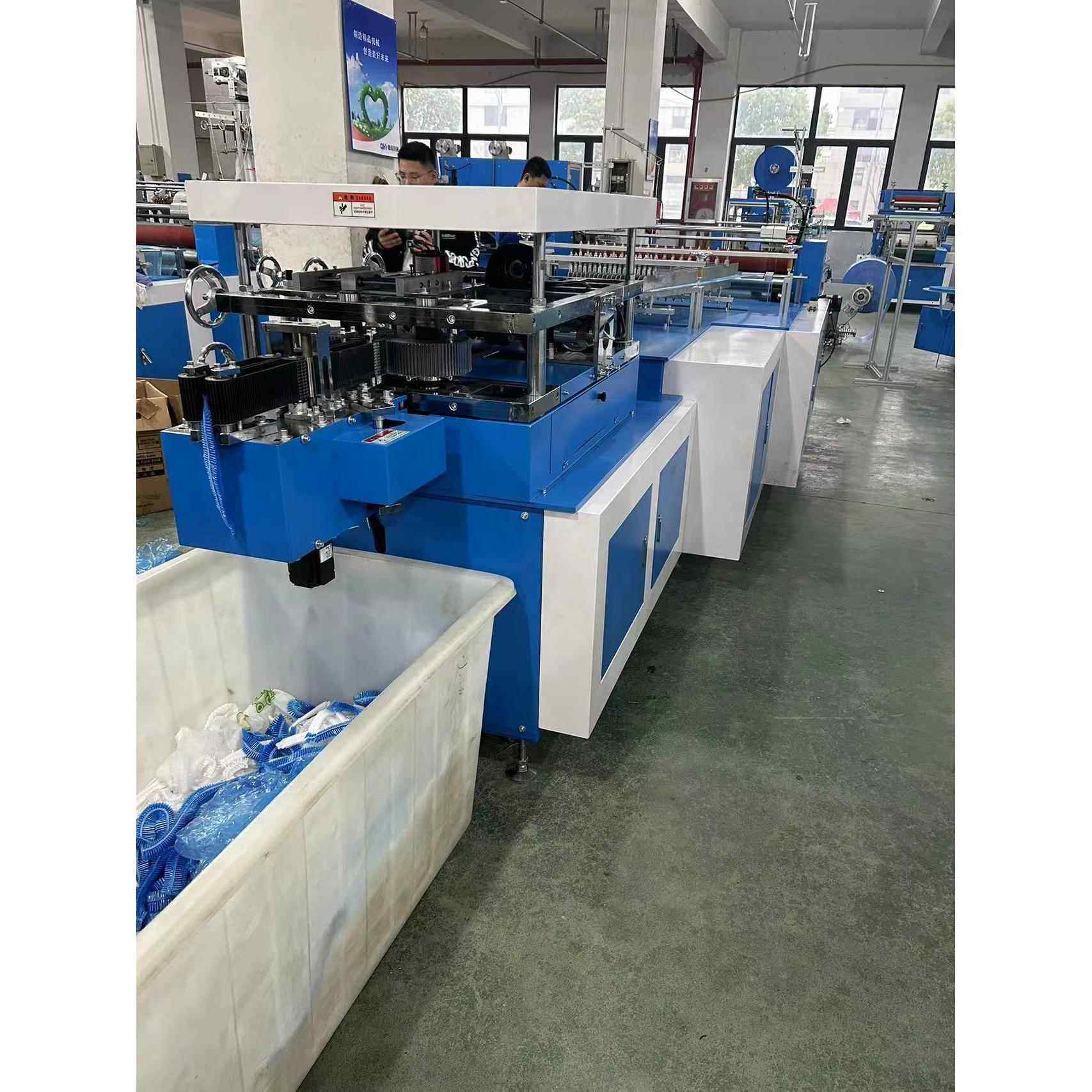 全伺服大号PE防尘套机电饭煲套空调套生产设备 大小尺寸自由调节,淘宝优惠券,粉丝福利购,淘宝优惠卷