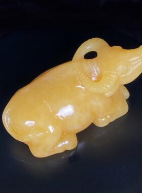 天然玉石牛摆件黄玉卧牛招财生肖牛水牛家居客厅玄关办公室装饰