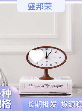 厂家桌面玄关橄榄卧室轻奢钟家居台式装饰品实木复古摆件