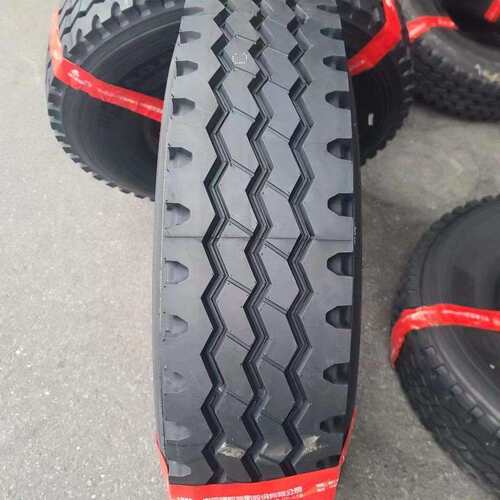 朝阳 11.00R20-18PR 全钢三线花纹 AZ326花纹 新三线卡客车轮胎 - 图1