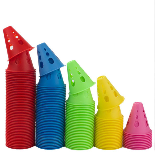 Obstacle roller skating and more extreme sports