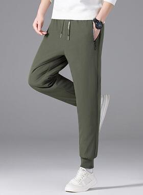 Men's Winter Fleece-Lined Warm Jogger Pants Outdoor Sports