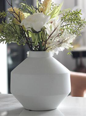 极简素色艺术花瓶北欧样板间装饰品日式家居玄关民宿插花花器摆件
