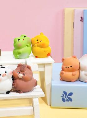 创意礼品工作搭子电脑趴趴摆件汽车装饰摆件可爱树脂桌面摆件